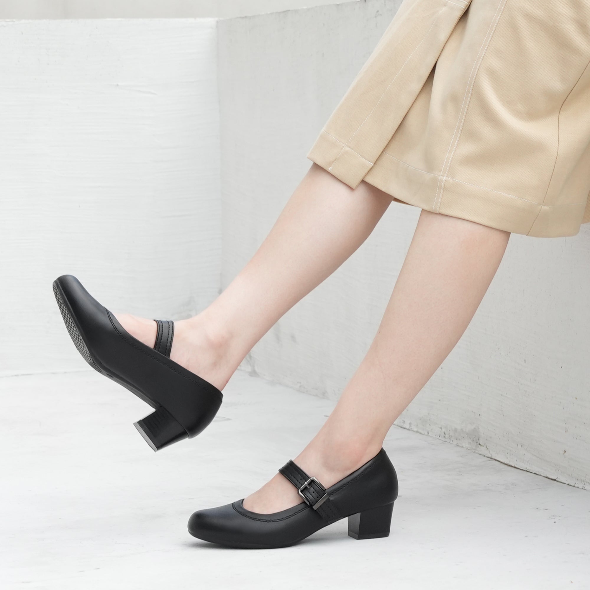 Black Pumps Dress-Violet