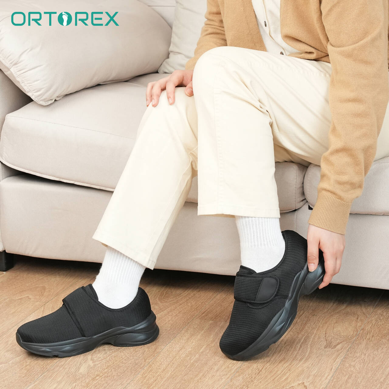 Black Walking Shoes-Freya