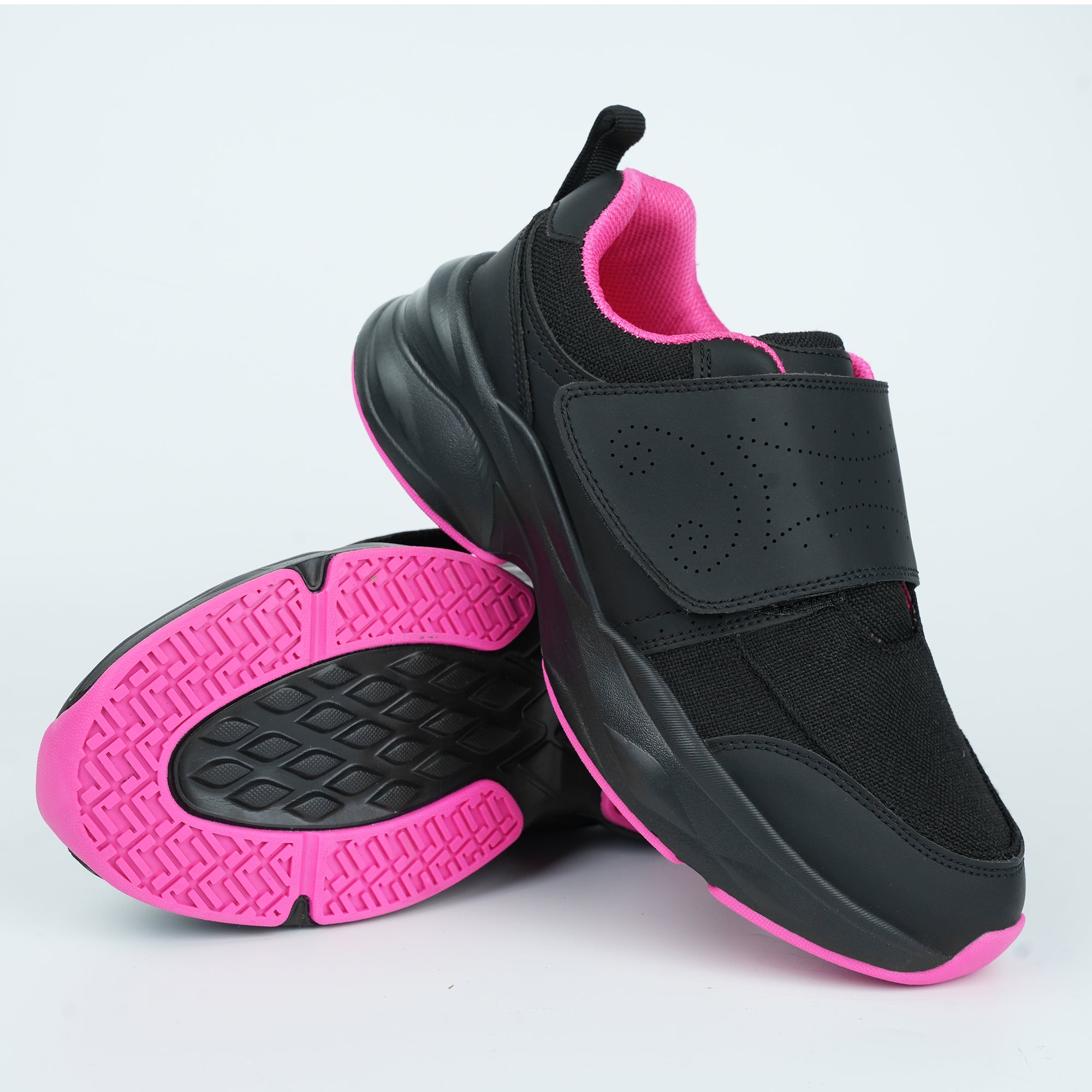 Black Berry Walking Shoes-Lyra