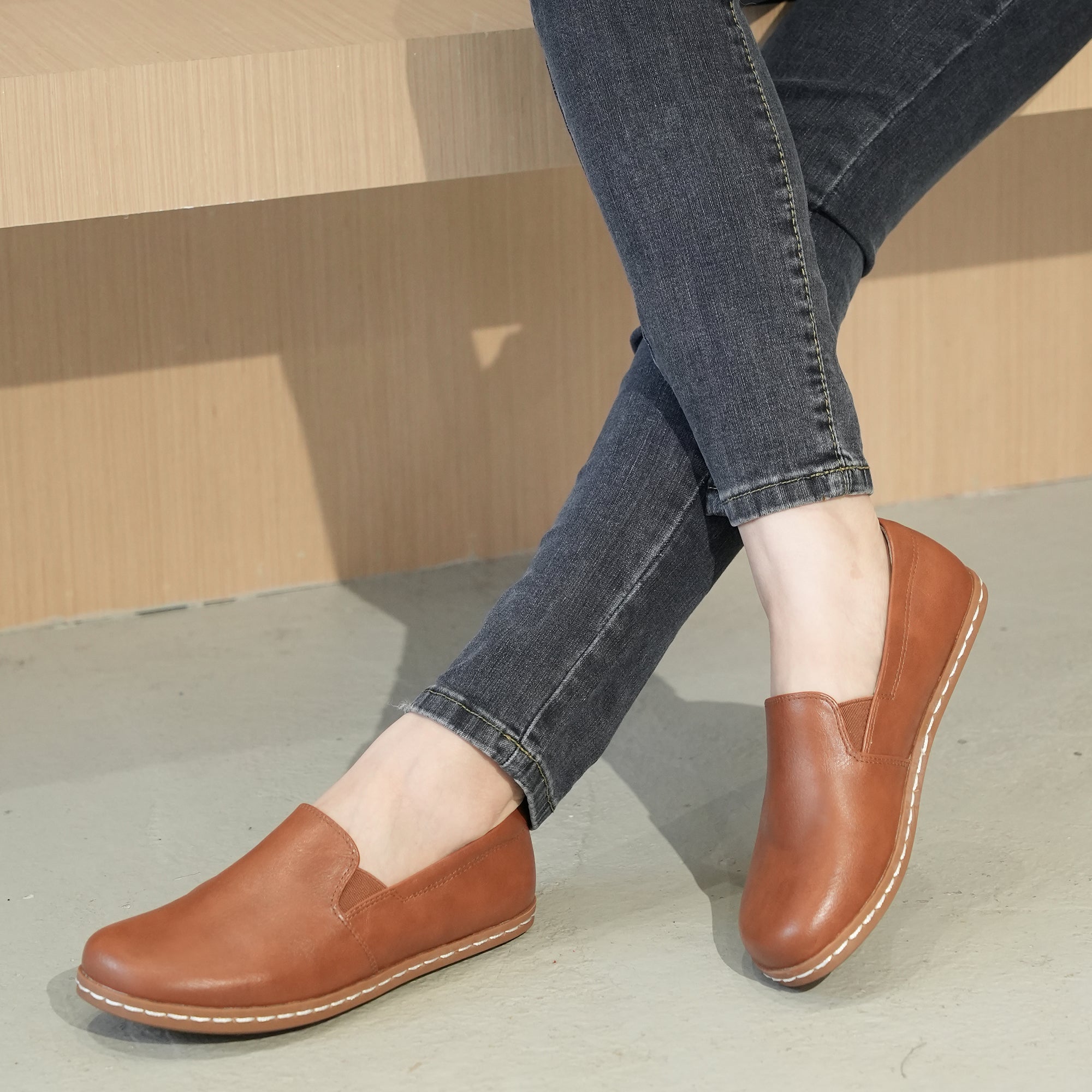 Brown Barefoot Shoes-Satra